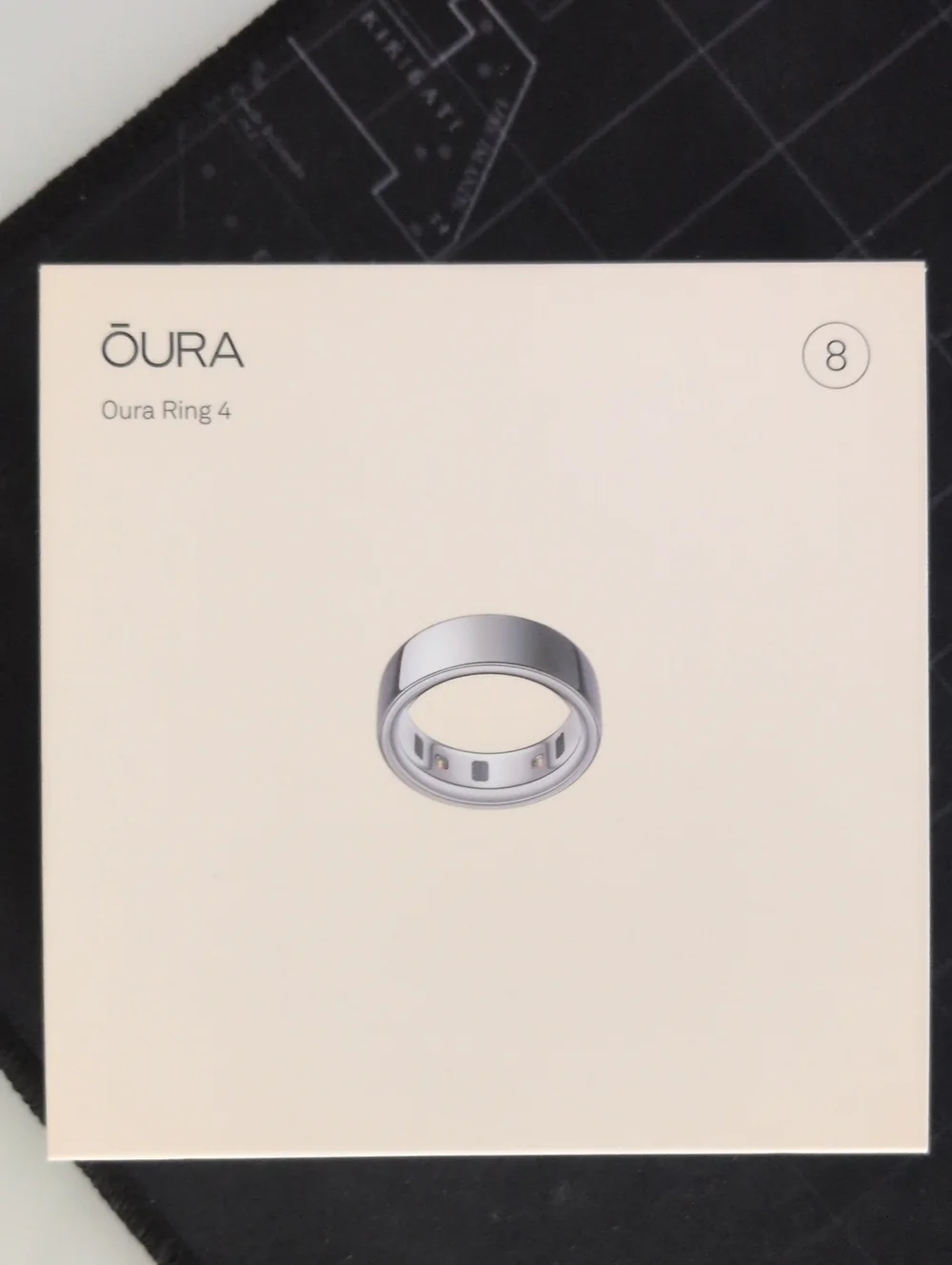 Oura Ring 4 Silver Finish